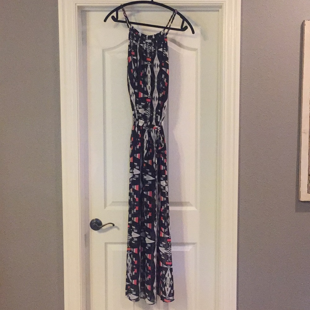 Skies are Blue Printed Maxi Dress- M